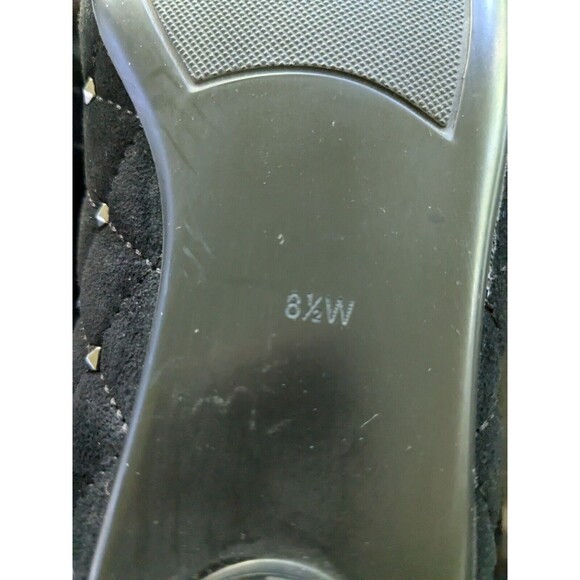 VANELi Quilted Flats Women's 8.5 W Studs Comfort Faux Suede Embellished Black - Picture 9 of 9